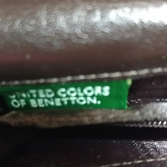UNITED COLORS OF BENETTON TRIFOLD WALLET - Picture 4 of 8